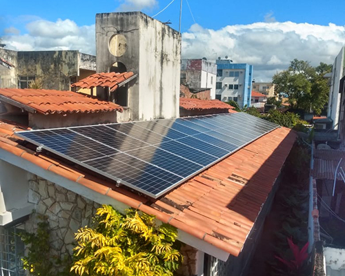 Localização: Olinda-PE Potência:9.0kwp