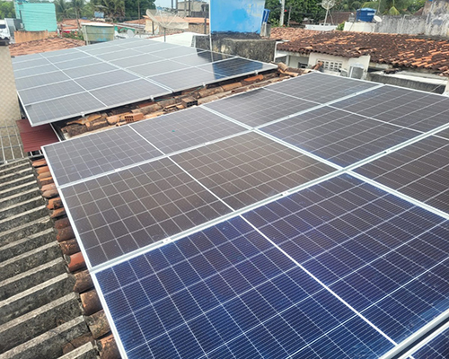 Localização: Recife-PE Potência: 12.1kwp